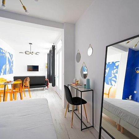 Modern Large Studio Apartment For 3 Paris Eksteriør bilde